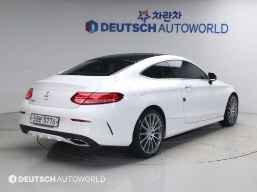 벤츠 C클래스 W205 C200 쿠페 사진 2