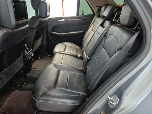 벤츠 뉴 M클래스 W166 ML350 블루텍 4매틱 사진 12