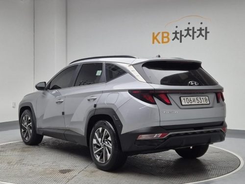 Hyundai Tucson (NX4) Diesel 2.0 4WD Premium photo 2