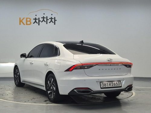 Hyundai The New Grandeur IG Hybrid Le Blanc photo 2