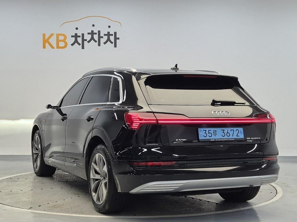 차량사진 2