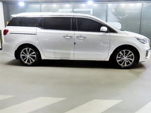 기아 더 뉴 카니발 디젤 9인승 노블레스 스페셜 사진 3
