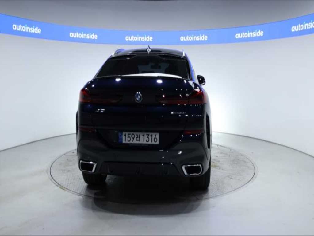 BMW X6 (G06) xDrive 40i M 스포츠 사진 4