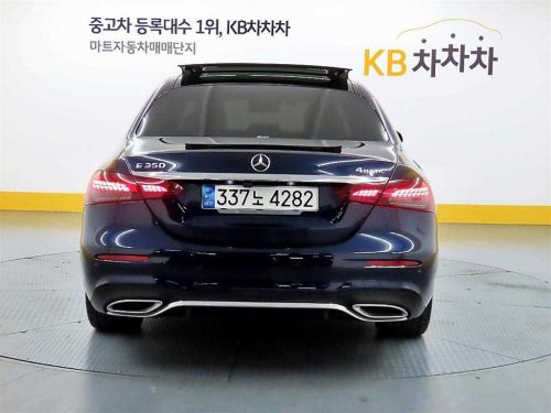 벤츠 E-클래스 W213 E350 4MATIC 아방가르드 사진 3