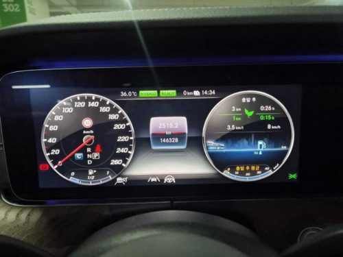 벤츠 E-클래스 W213 E300e 4MATIC 익스클루시브 사진 8