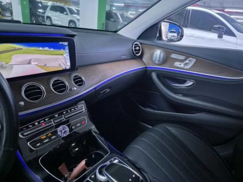 벤츠 E-클래스 W213 E300e 4MATIC 익스클루시브 사진 13