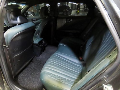 Kia K8 Hybrid Signature Special View All Photos