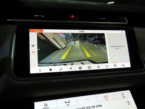 랜드로버 레인지로버 벨라 3.0 D300 R-다이나믹 SE 사진 13