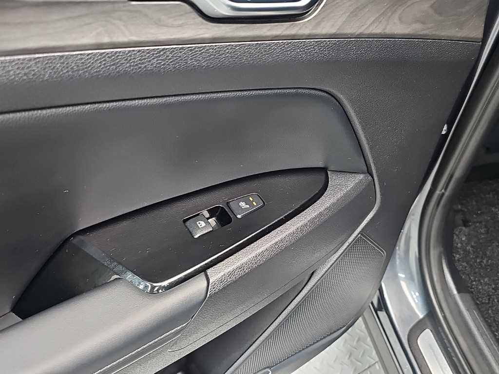 기아 스포티지 5세대 (NQ5) 2.0 LPG 2WD 사진 13
