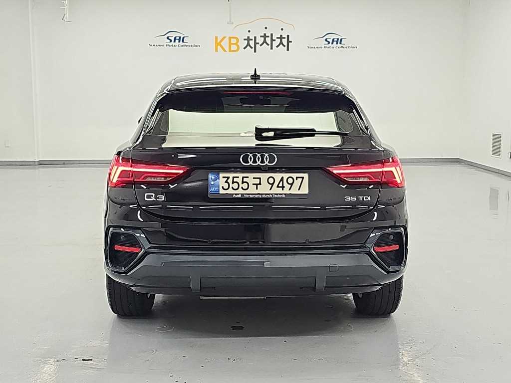 아우디 Q3 (F3) 35 TDI 스포트백 사진 3