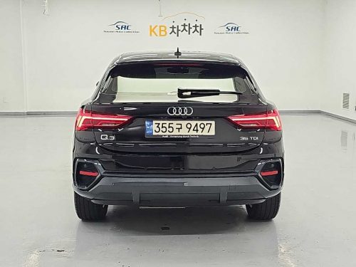 아우디 Q3 (F3) 35 TDI 스포트백 사진 3