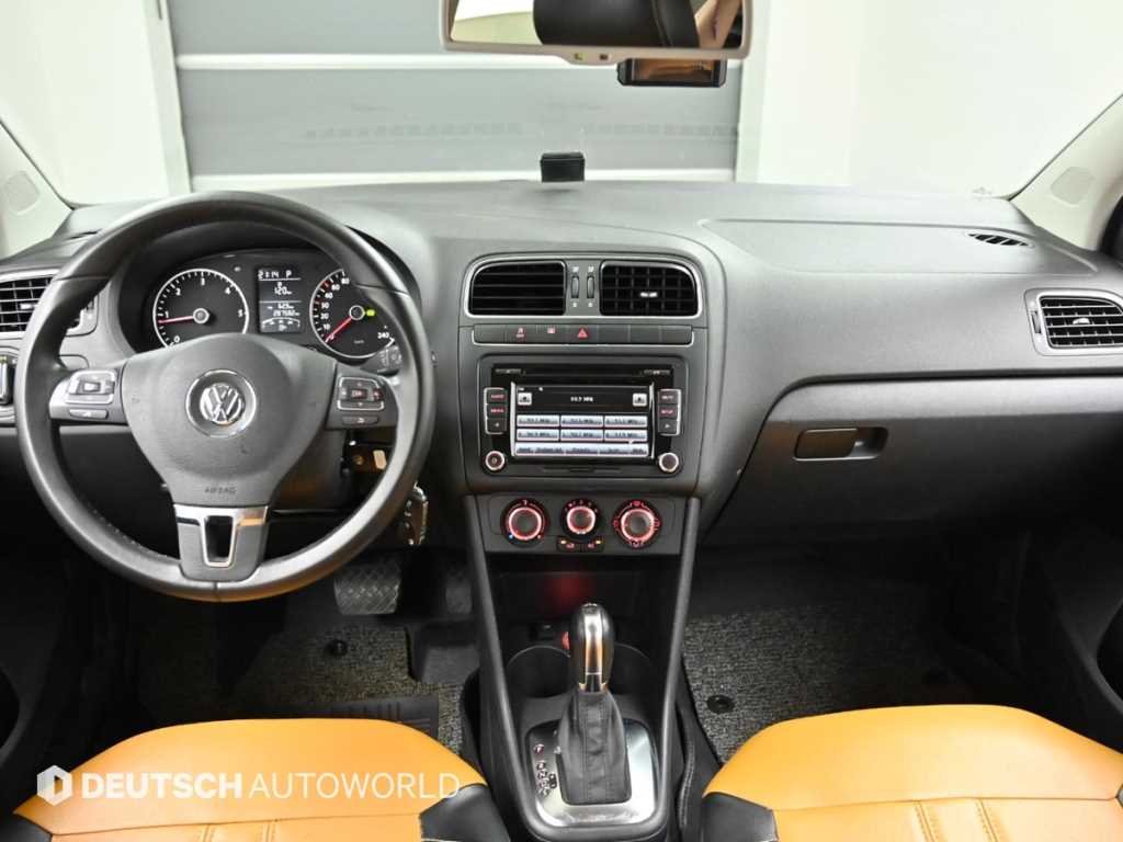 폭스바겐 폴로 1.6 TDI R-LINE 사진 7