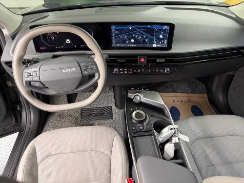 기아 더 뉴 EV6 롱레인지 4WD 사진 모두보기