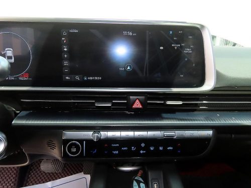 Hyundai Ioniq 6 Long Range Exclusive photo 13