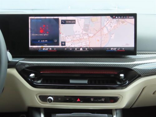 BMW M3 (G80) 컴패티션 사진 11