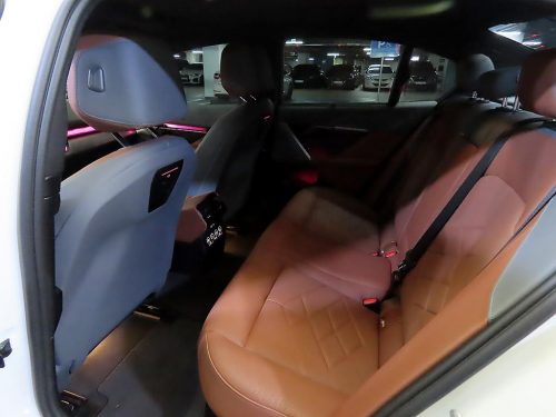 BMW 5시리즈 (G60) 530e xDrive 사진 모두보기