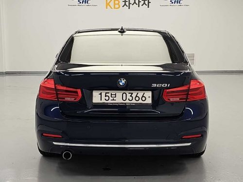 BMW 3시리즈 (F30) 320i 럭셔리 사진 3
