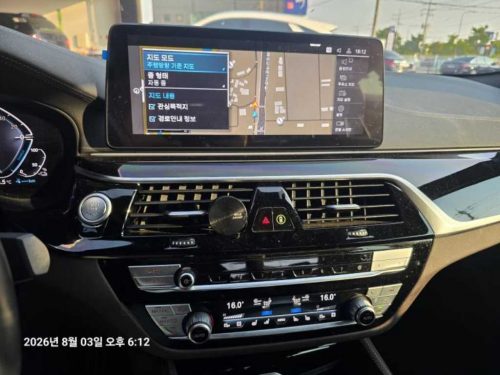 BMW 5시리즈 (G30) 530e M 스포츠 사진 3