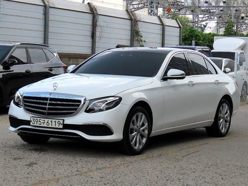 벤츠 E-클래스 W213 E300 4MATIC 익스클루시브 사진 2