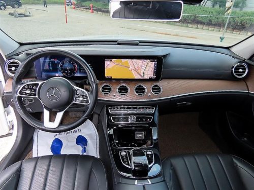 벤츠 E-클래스 W213 E300 4MATIC 익스클루시브 사진 7