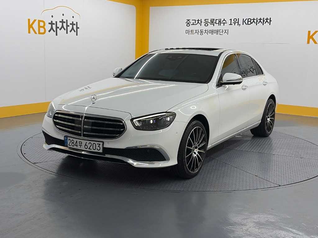 벤츠 E-클래스 W213 E220d 4MATIC 익스클루시브