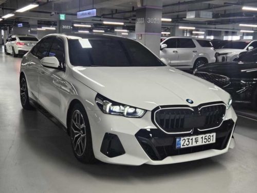 BMW 5시리즈 (G60) 523d xDrive 사진 2