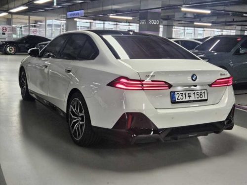 BMW 5시리즈 (G60) 523d xDrive 사진 5