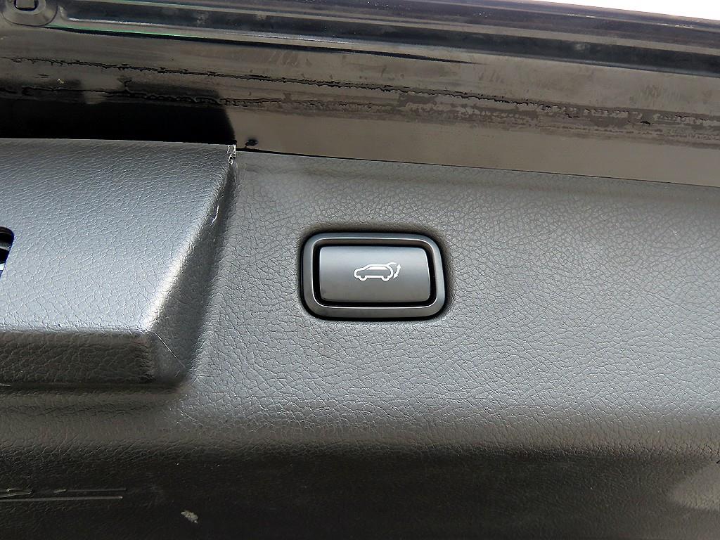 Vehiclephoto 16