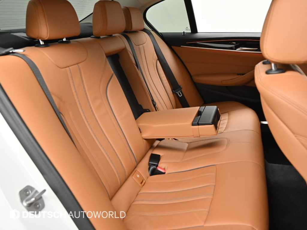 BMW 5시리즈 (G30) 520i 럭셔리 사진 12