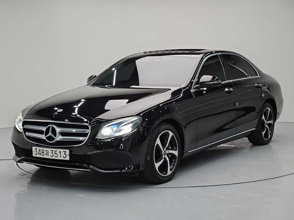 벤츠 E-클래스 W213 E300 4MATIC 아방가르드