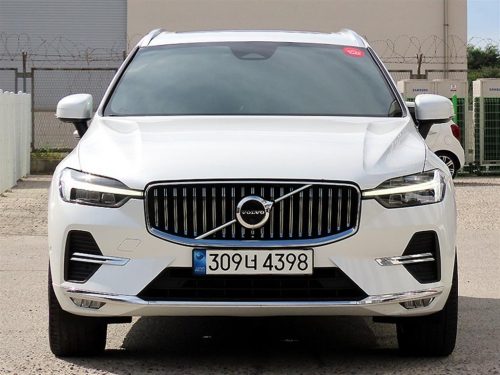 볼보 XC60(2세대) B5 AWD 얼티메이트 브라이트