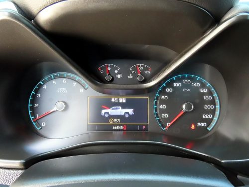 쉐보레 리얼 뉴 콜로라도 3.6 Z71-X 미드나잇 4WD 사진 9
