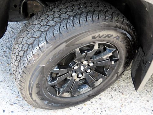 쉐보레 리얼 뉴 콜로라도 3.6 Z71-X 미드나잇 4WD 사진 20