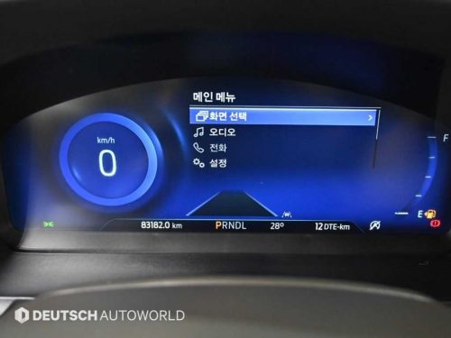 포드 익스플로러 6세대 3.0 AWD 플래티넘 사진 8