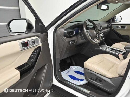 포드 익스플로러 6세대 3.0 AWD 플래티넘 사진 11