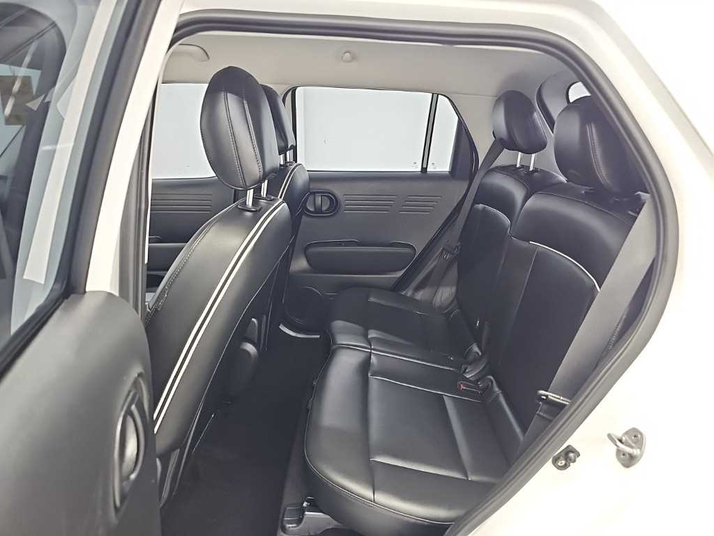 Vehiclephoto 12