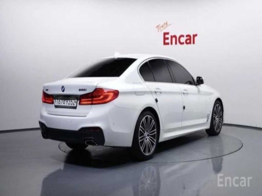 BMW 5시리즈 (G30) 530i M 스포츠 플러스 사진 2