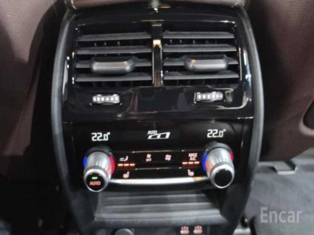 BMW 5시리즈 (G30) 530i M 스포츠 플러스 사진 16