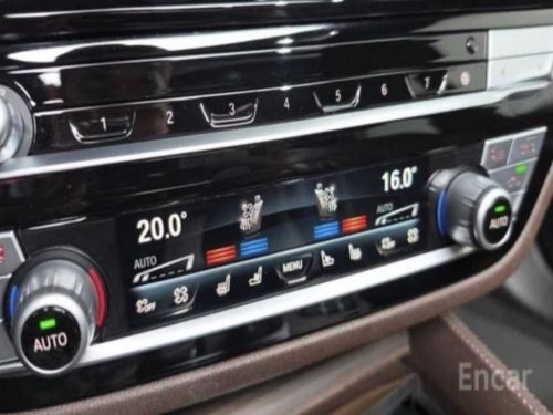 BMW 5시리즈 (G30) 520i M 스포츠 사진 15