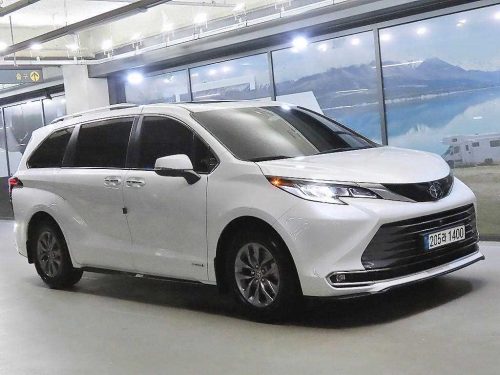 토요타 시에나 2.5 AWD 하이브리드