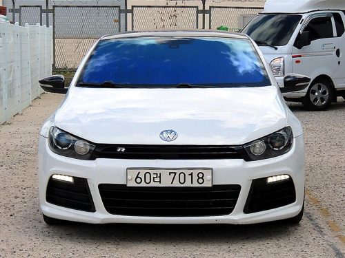 폭스바겐 시로코 2.0 TSI R