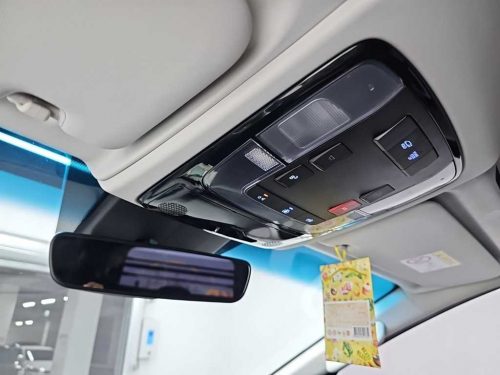 Hyundai Staria 2WD Diesel Cargo Modern 5-Seater photo 15