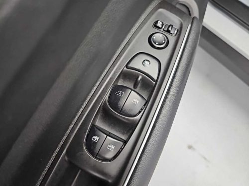 르노코리아(삼성) 더뉴QM6 2.0 LPe LE 2WD 사진 18