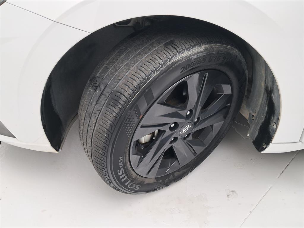 Vehiclephoto 19