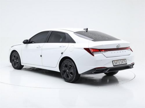 Hyundai Avante (CN7) 1.6 Modern photo 4