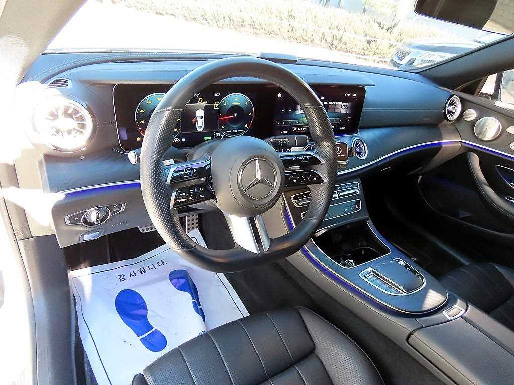 벤츠 E-클래스 W213 E300d 4MATIC 쿠페 사진 7