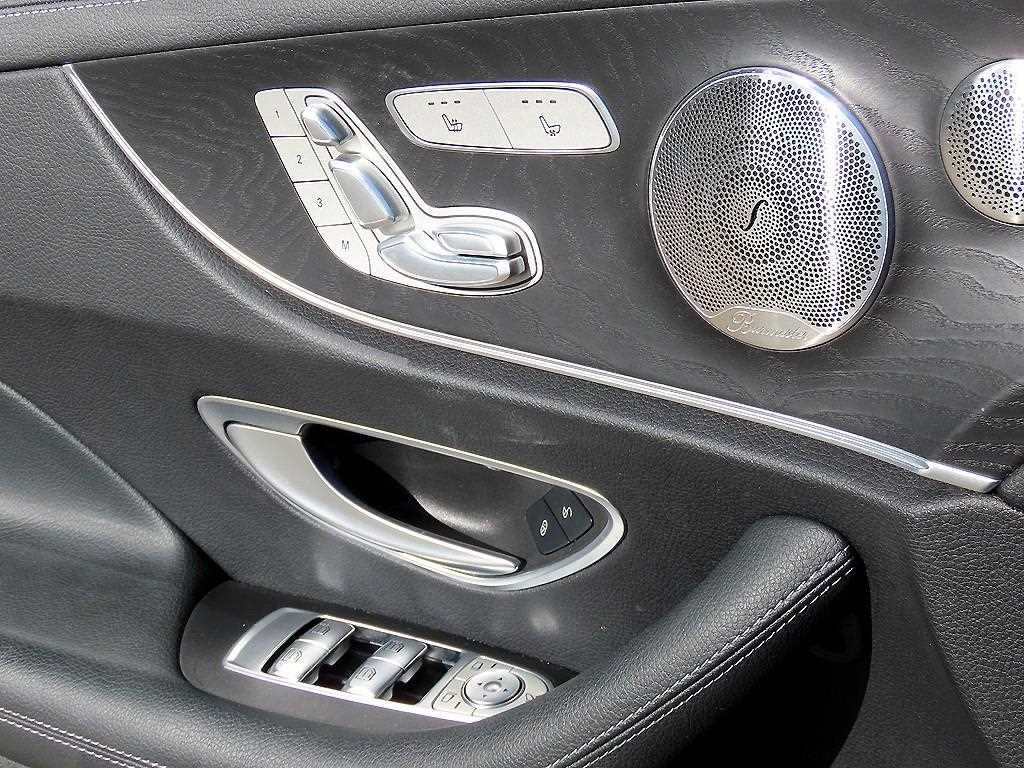벤츠 E-클래스 W213 E300d 4MATIC 쿠페 사진 12