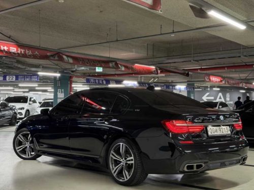 BMW 7시리즈 (G11) M760Li xDrive 사진 2