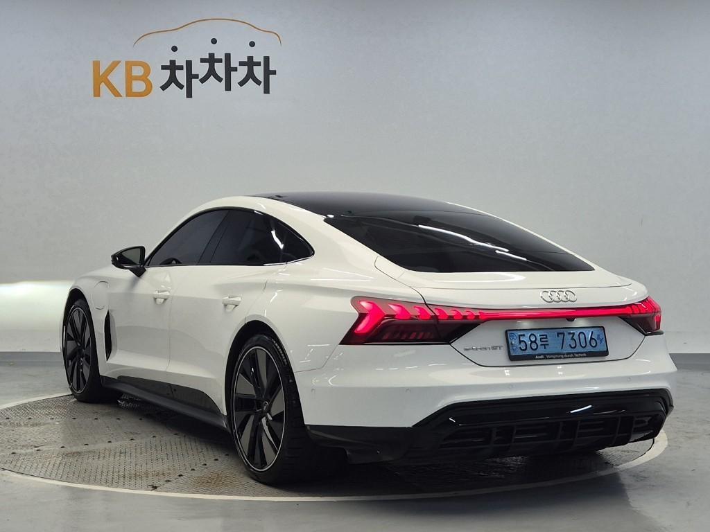 차량사진 2