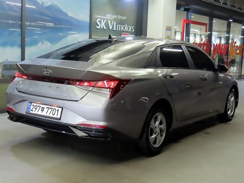 Hyundai Avante (CN7) 1.6 Modern photo 4